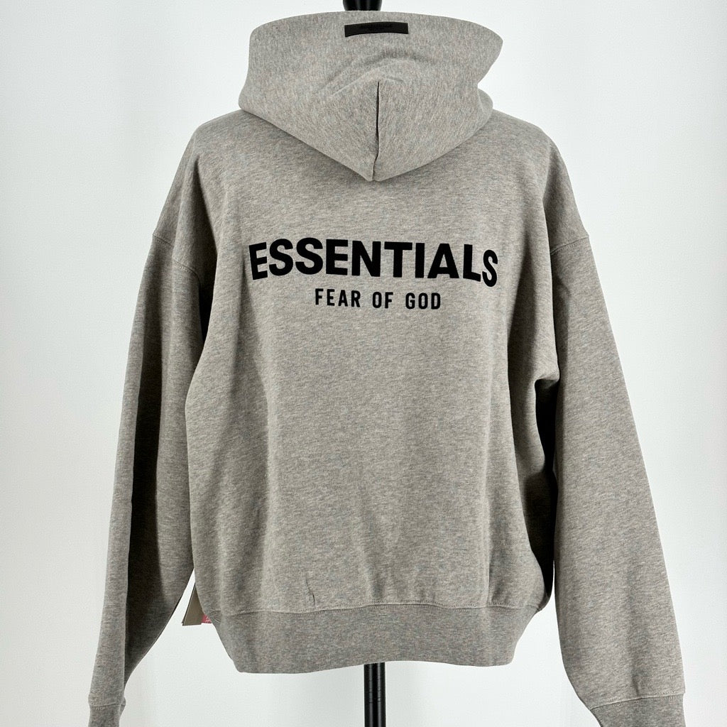 ESSENTIALSロゴパーカー